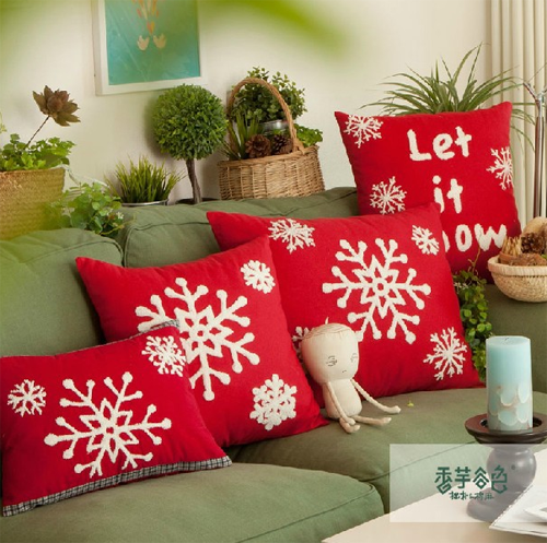 Best furniture with red pillow