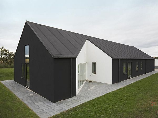 Unique Black & White Sweet Home Design