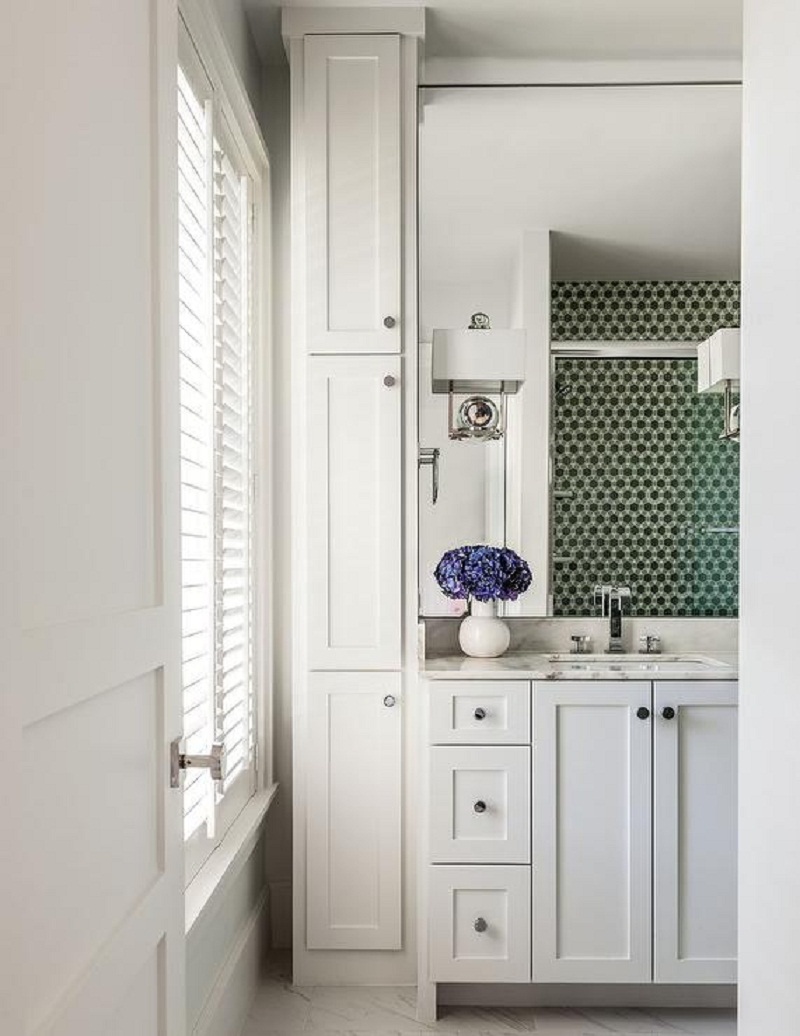 37 Wonderful Bathroom Cabinet Ideas / FresHOUZ.com