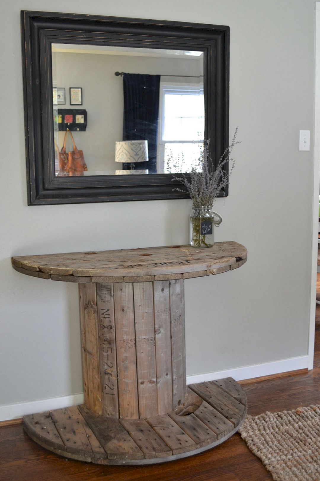 Marvelous Entryway Recycled Wooden Spool Ideas