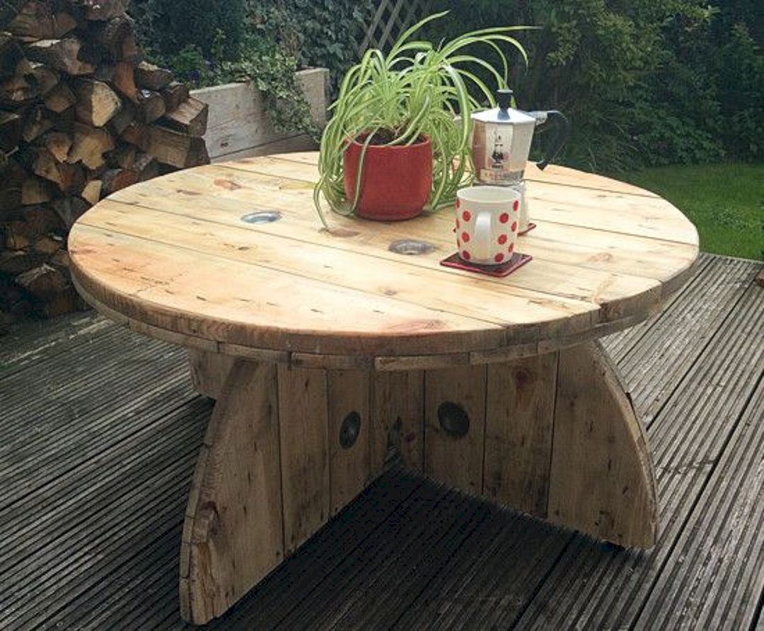 DIY Recycled Wooden Spool Garden Table Ideas