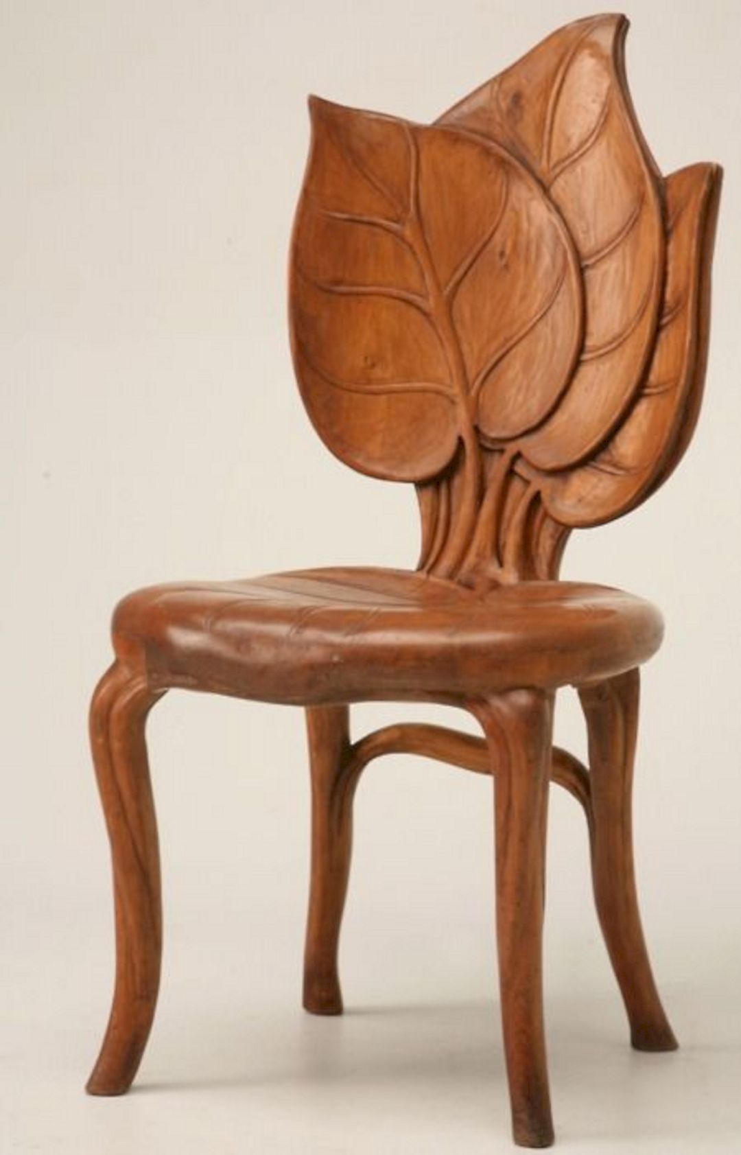 Antique Art Nouveau Chair (Antique Art Nouveau Chair