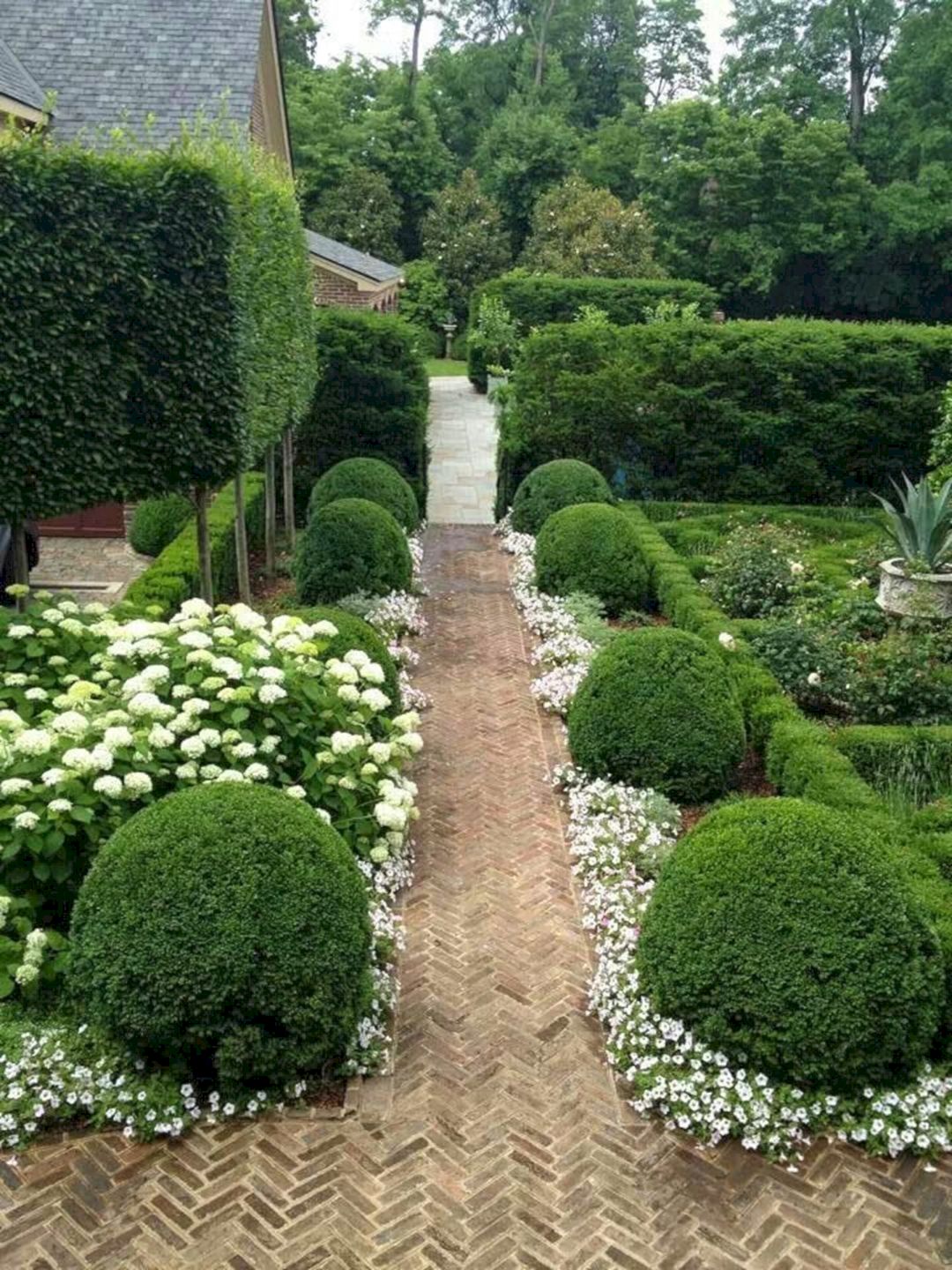Beautiful Garden Pathway Design Ideas
