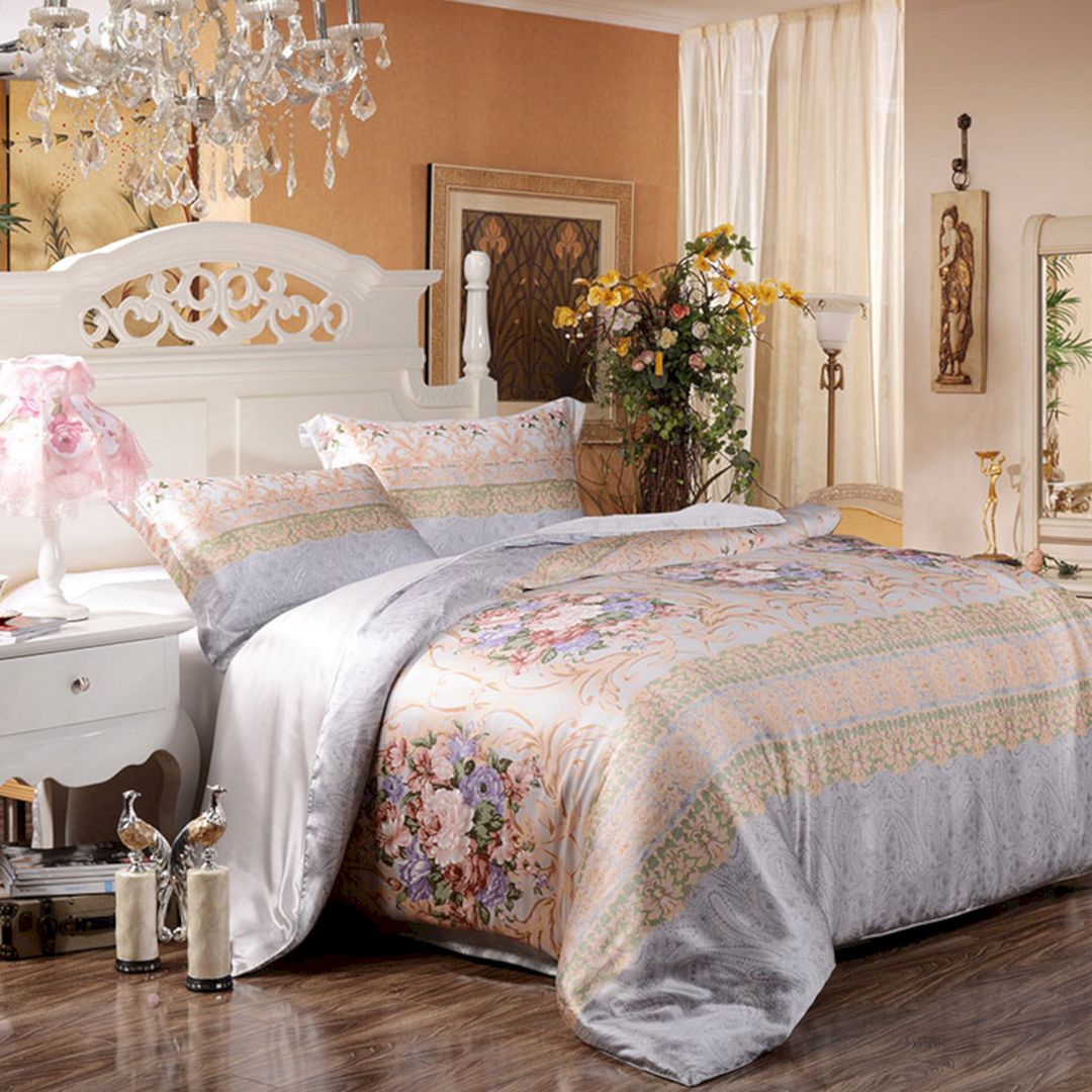 50+ Beautiful Silk Bed Sheet Color Ideas For Comfortable Sleep /