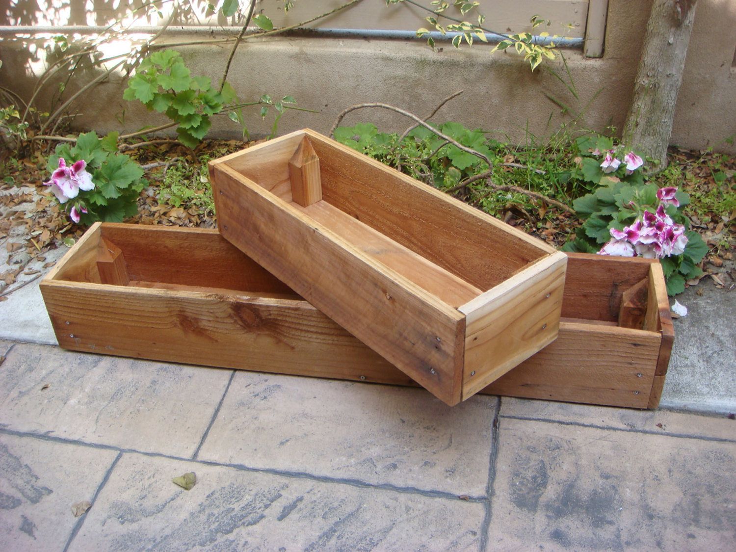 DIY Wooden Planter Box Ideas 6 (DIY Wooden Planter Box ...