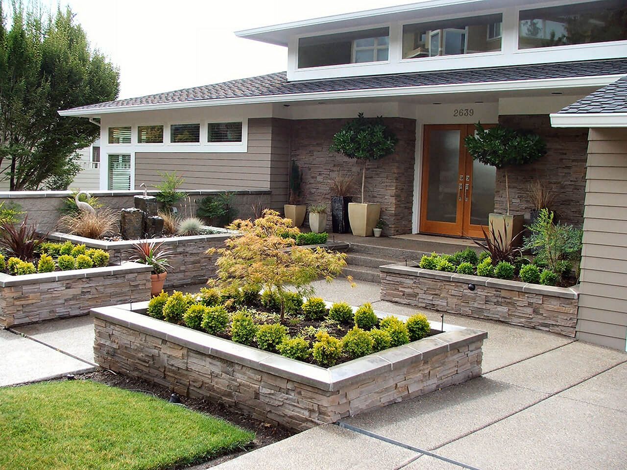 25 Simple Front Yard Landscaping Ideas That You Need To 