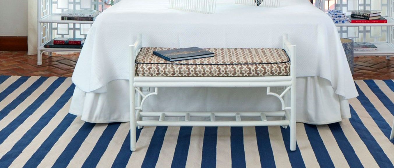 Coastal Bedroom Design With Striped Pattern In White And Blue Carpets