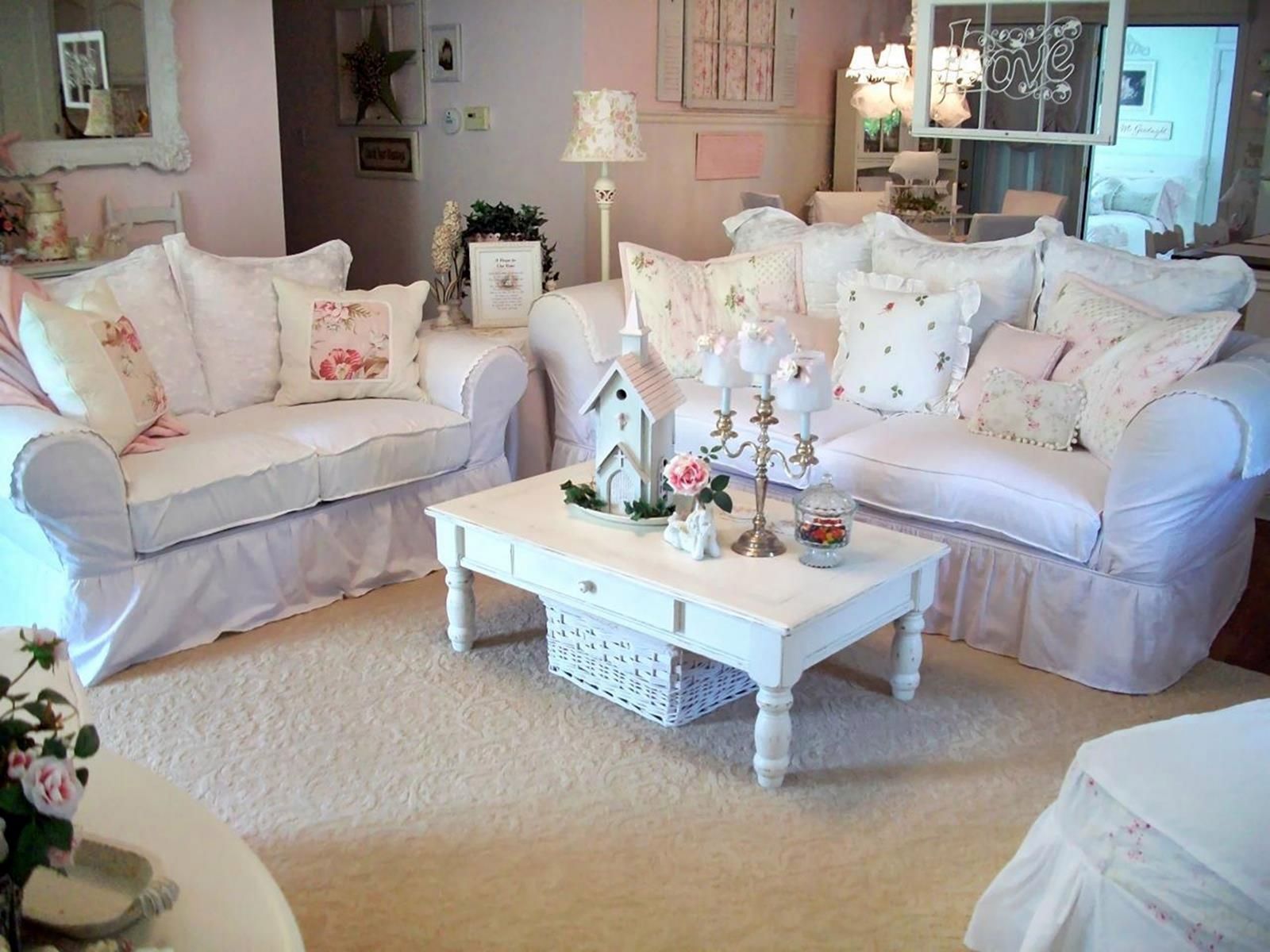 Shabby Chic Bedroom Living Room from 24.moolton