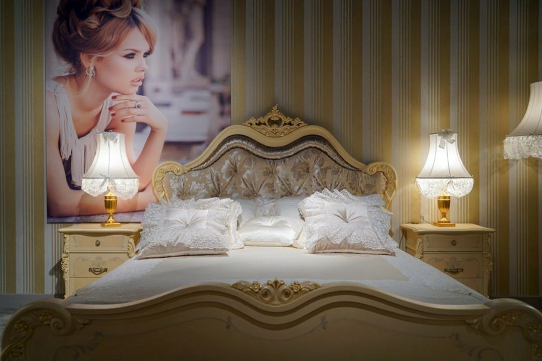 Cream Feminine Bedroom Wtih A Baroque Design And Lamps On Nighstand From Homedit