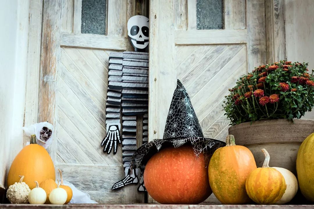 Fun Ways To Trick Out Your Entryway For Halloween From Thespruce