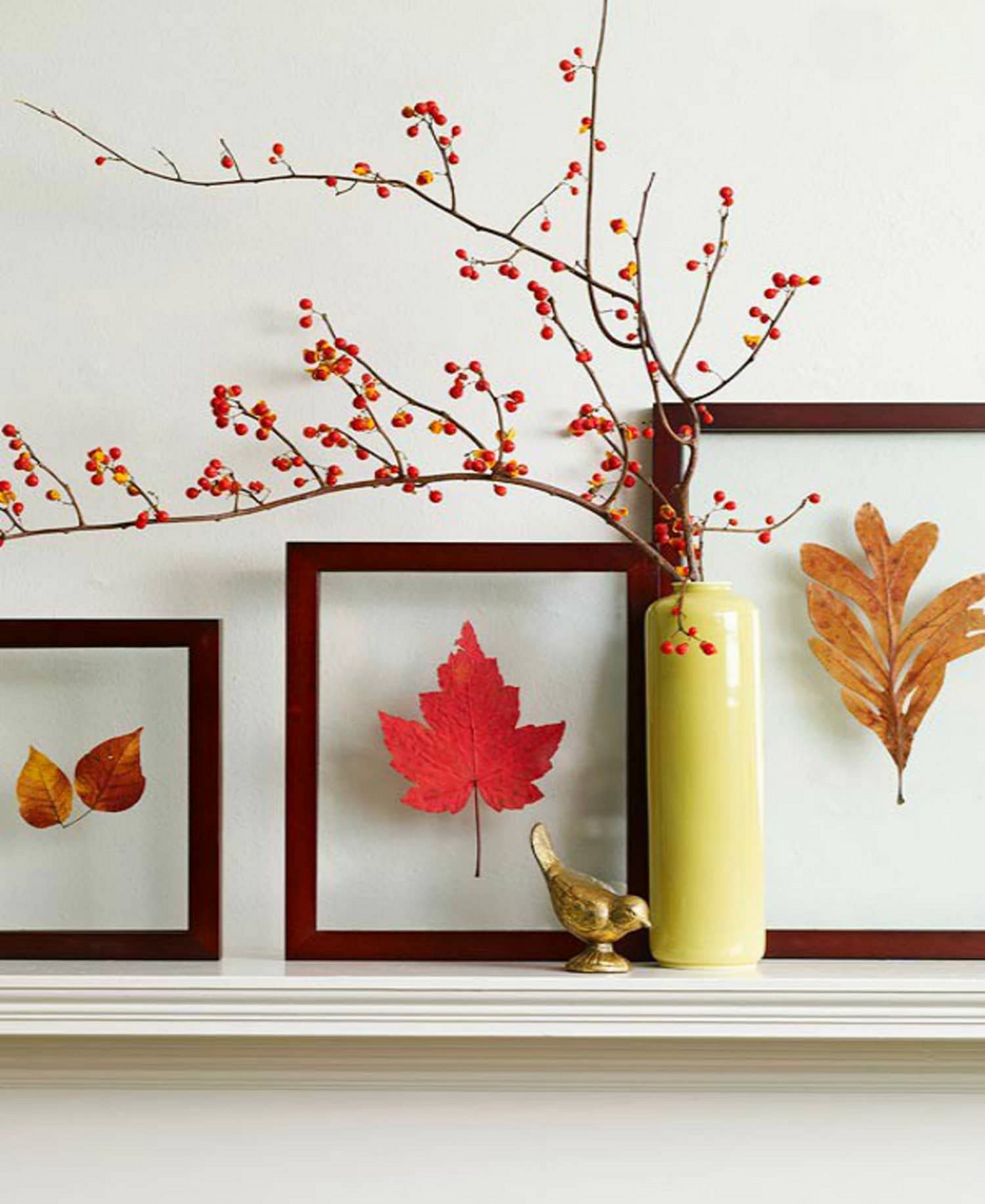 Decor With Autumn Leaves From Museum Design