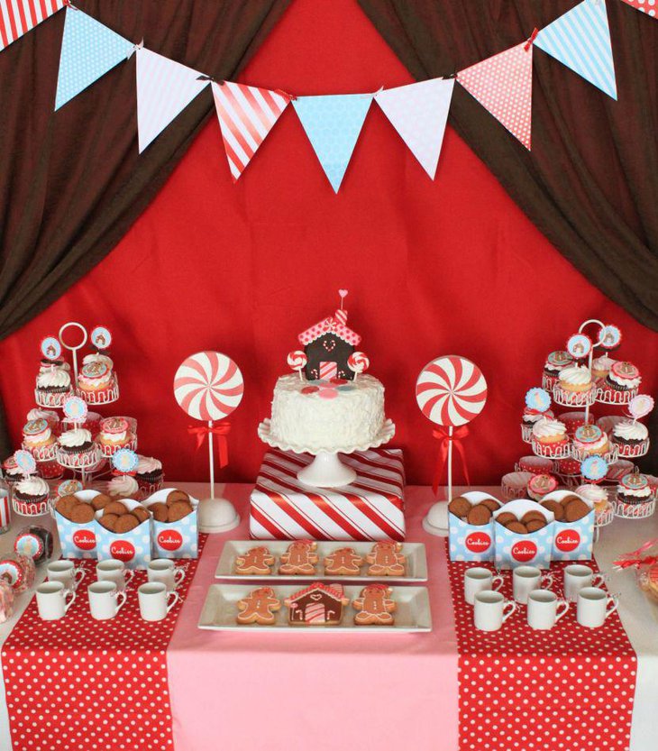 Dessert Table Ideas With Gingerbread Men From Tabledecoratingideas